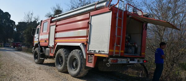 Пожарная машина Пожарная машина - Sputnik Абхазия