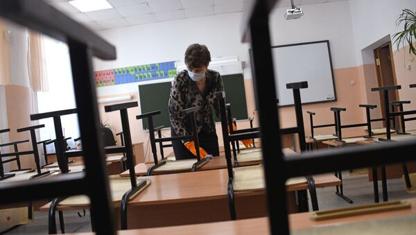 В школах Забайкалья прекращены занятия после выявления в регионе коронавируса - Sputnik Аҧсны