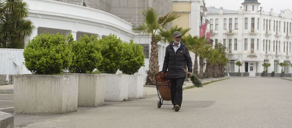 Пустая набережная  Пустая набережная  - Sputnik Абхазия