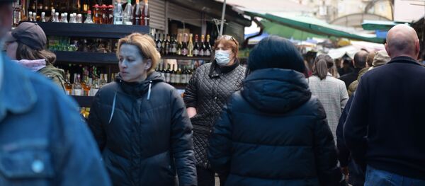 Очередь на рынке  - Sputnik Абхазия