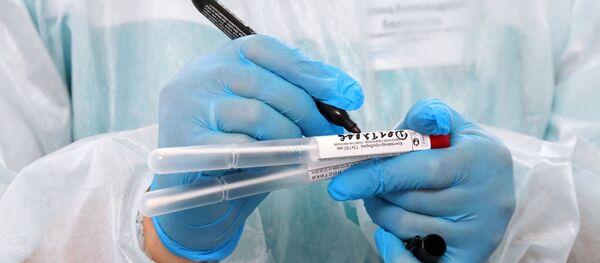 Атестқәа ҟарҵоит: акоронавирус здырбалаз аԥҳәыс илныруаз зегьы акарантин ахь ишьҭуп Атестқәа ҟарҵоит: акоронавирус здырбалаз аԥҳәыс илныруаз зегьы акарантин ахь ишьҭуп - Sputnik Аҧсны