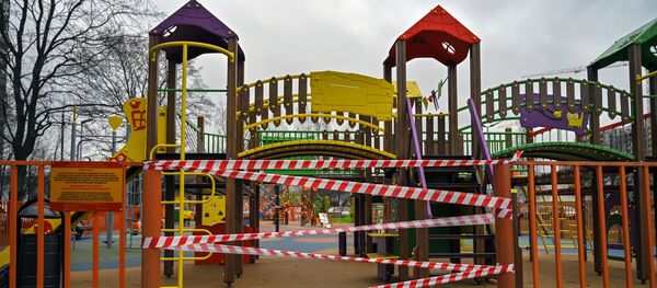 В Москве введен режим самоизоляции для всех жителей В Москве введен режим самоизоляции для всех жителей - Sputnik Абхазия