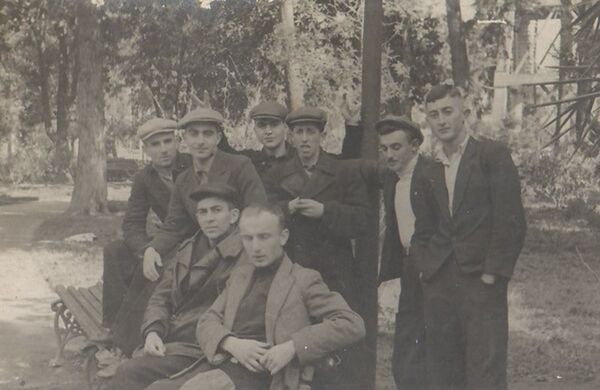 Князь, историк и уличный хулиган: Зурабу Анчабадзе 100 лет Князь, историк и уличный хулиган: Зурабу Анчабадзе 100 лет - Sputnik Абхазия