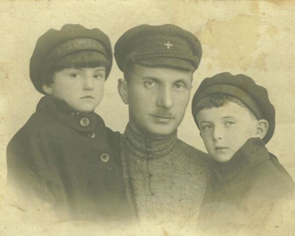 Князь, историк и уличный хулиган: Зурабу Анчабадзе 100 лет Князь, историк и уличный хулиган: Зурабу Анчабадзе 100 лет - Sputnik Абхазия