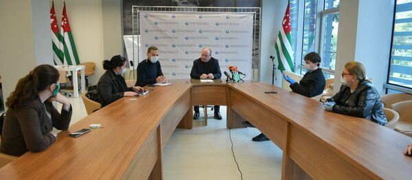 Министр здравоохранения Тамаз Цахнакия  Министр здравоохранения Тамаз Цахнакия  - Sputnik Абхазия