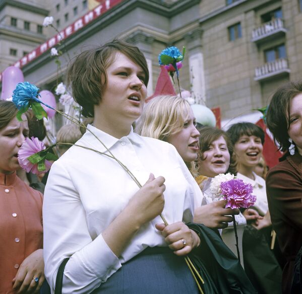 Москвички-участницы первомайской демонстрации, 1969 год - Sputnik Абхазия