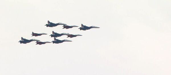 Репетиция воздушной части Парада Победы прошла в Москве Репетиция воздушной части Парада Победы прошла в Москве - Sputnik Абхазия