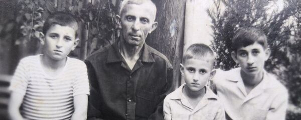 Аџьынџьтәылатәи еибашьра ду аветеран Ҭаниа Колиа Жьыгәа-иҧа иԥацәа рыгәҭаны Аџьынџьтәылатәи еибашьра ду аветеран Ҭаниа Колиа Жьыгәа-иҧа иԥацәа рыгәҭаны - Sputnik Аҧсны