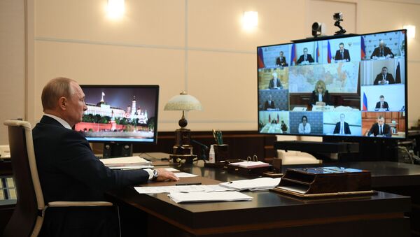 Президент РФ В. Путин провел совещание о ситуации с пандемией коронавируса - Sputnik Абхазия