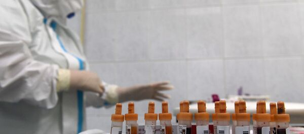 Тестирование россиян на наличие антител к COVID-19 в Москве Тестирование россиян на наличие антител к COVID-19 в Москве - Sputnik Абхазия