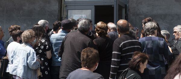 Очереди на оформление документов в Сухуме, ул. Званба д. 9 - Sputnik Аҧсны