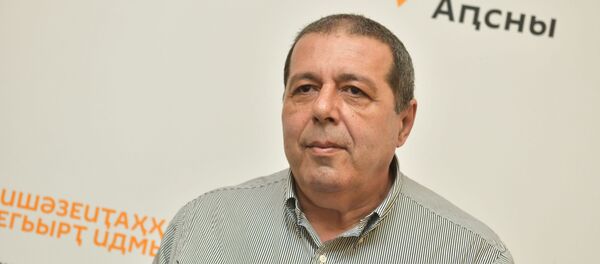 Александр Алавердян  Александр Алавердян - Sputnik Абхазия