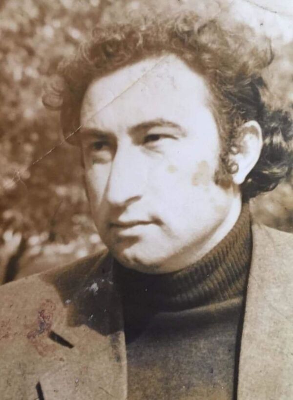 Зыеҵәахә камшәо апоет: Рауль Лашәриа игәалашәара иазкны - Sputnik Аҧсны