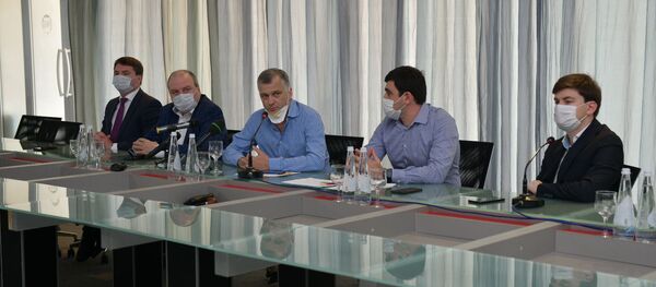 Пресс-конференция движения предпринимателей «Мы-Вместе» Пресс-конференция движения предпринимателей «Мы-Вместе» - Sputnik Абхазия