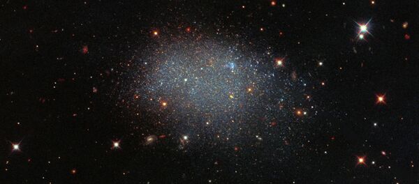 Карликовая галактика KK 246, также известная как ESO 461−036 Карликовая галактика KK 246, также известная как ESO 461−036 - Sputnik Абхазия