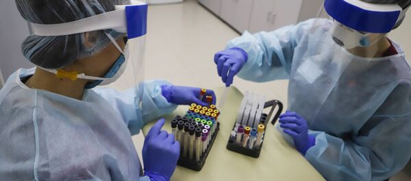 Тестирование на антитела к коронавирусу Тестирование на антитела к коронавирусу - Sputnik Абхазия