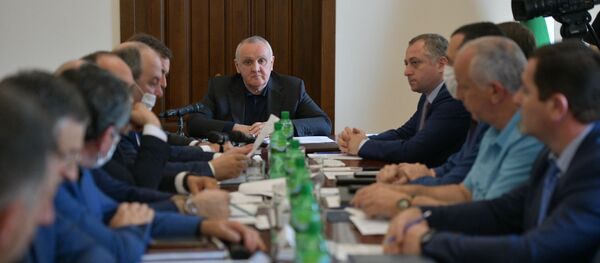 Заседание Координационного штаба по защите населения от коронавируса Заседание Координационного штаба по защите населения от коронавируса - Sputnik Абхазия