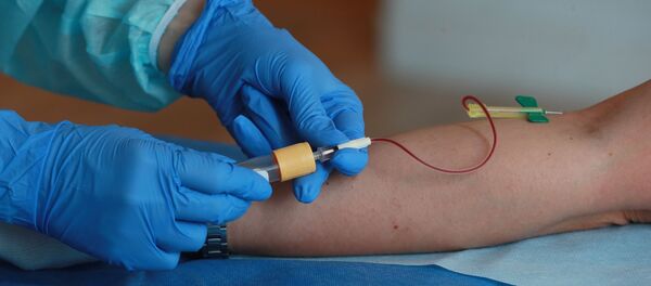 Тестирование на наличие антител к COVID-19 Тестирование на наличие антител к COVID-19 - Sputnik Аҧсны