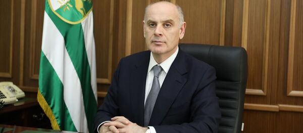 Аслан Бжания  - Sputnik Абхазия