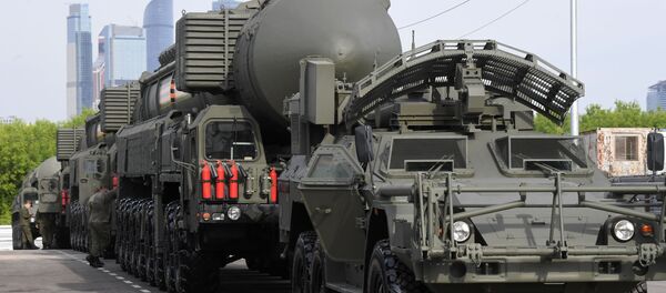 Ночная репетиция парада Победы в Москве Ночная репетиция парада Победы в Москве - Sputnik Абхазия