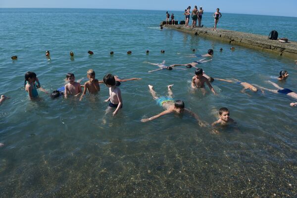 Секция по плаванию в Сухуме - Sputnik Абхазия