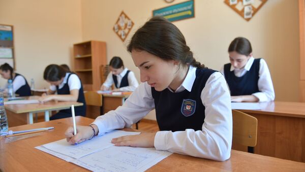 Выпускные экзамены в 4 школе г.Сухум - Sputnik Абхазия