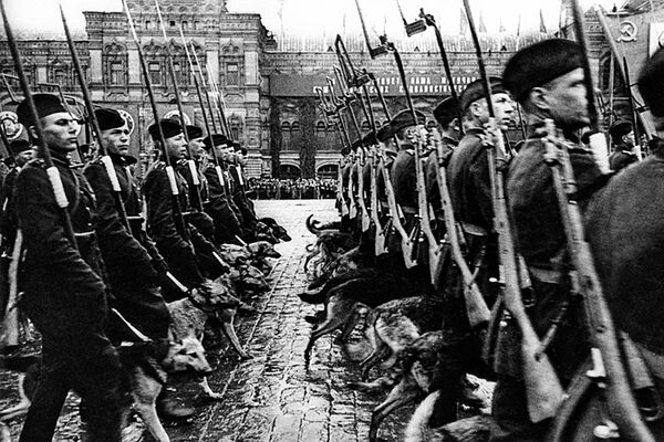 Парад Победы на Красной площади 24 июня 1945 года - Sputnik Абхазия