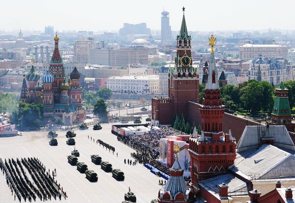 Военный парад в ознаменование 75-летия Победы на Красной площади - Sputnik Абхазия