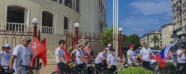 Велопробег  посвященный Великой Отечественной войне 1941-1945 Велопробег  посвященный Великой Отечественной войне 1941-1945 - Sputnik Абхазия