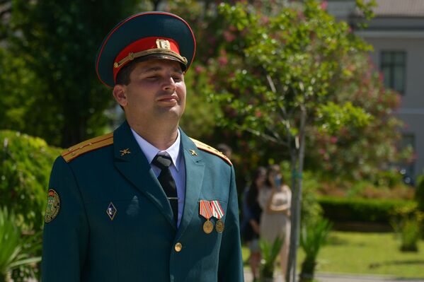 Вручение дипломов выпускникам СВОКУ  - Sputnik Абхазия
