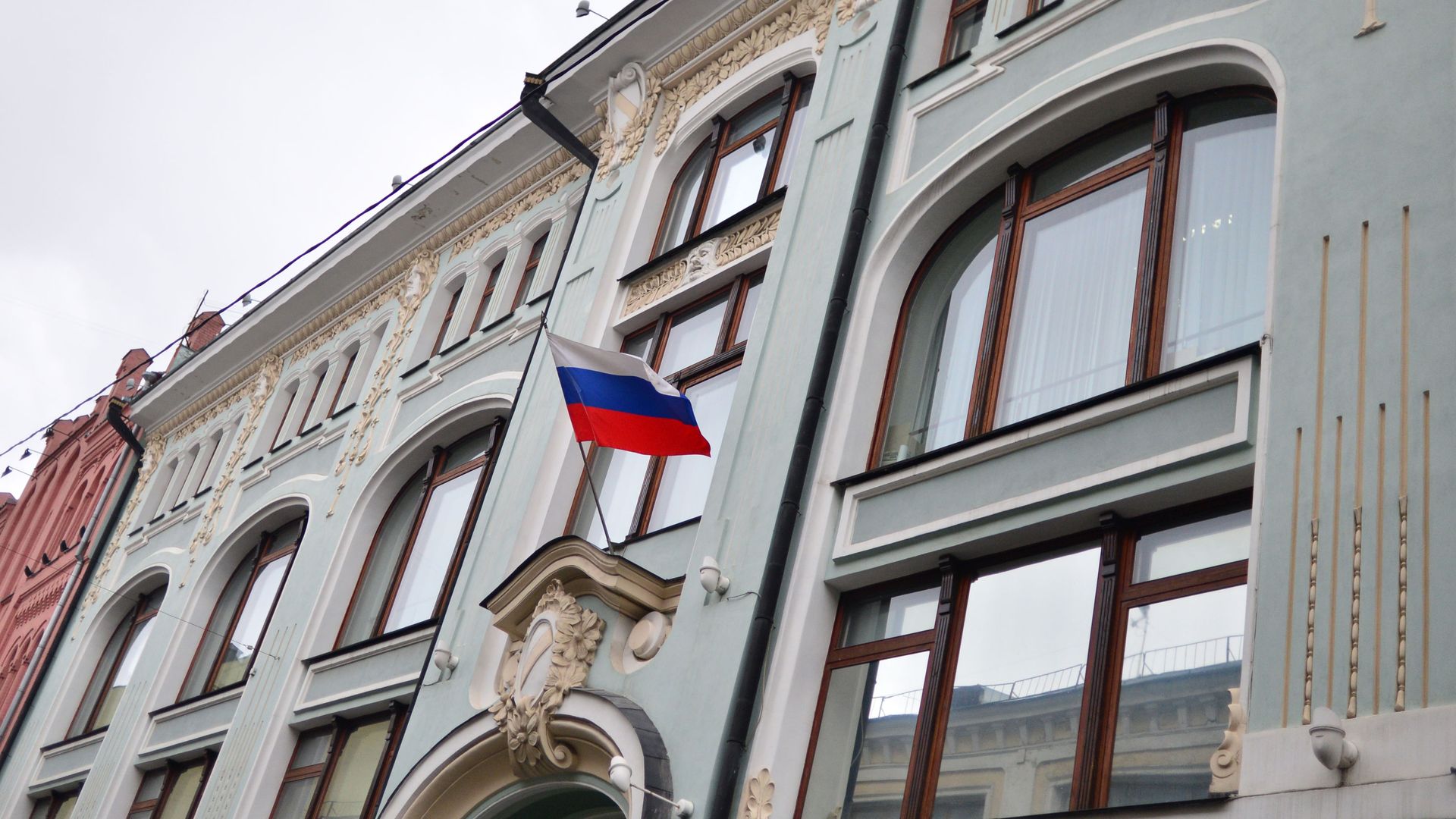 Фасад здания Центральной избирательной комиссии (ЦИК) России. Фасад здания Центральной избирательной комиссии (ЦИК) России. - Sputnik Аҧсны, 1920, 26.08.2026